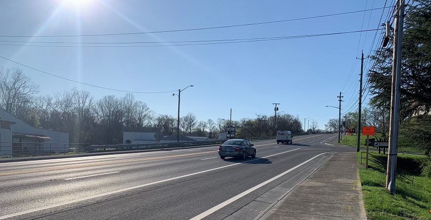 Image of Gus Nicks Boulevard in the Town of Vinton